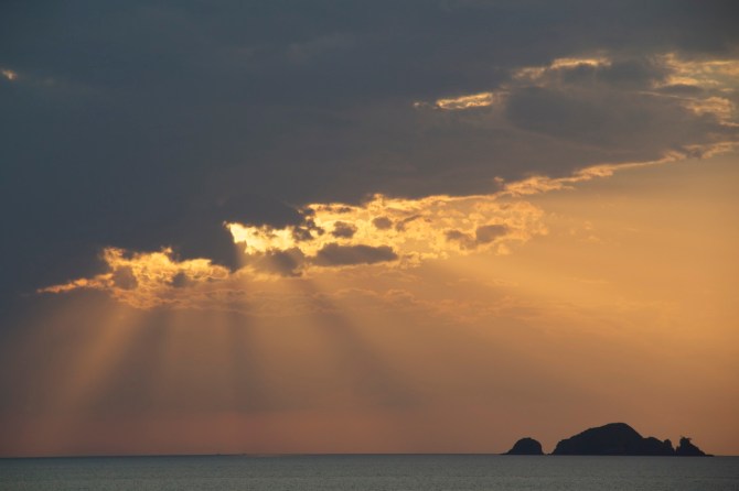 Unfortunately on this night these clouds came in and ruined the sunset.